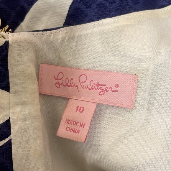 Lily Pulitzer shift dress. Navy and white with bright green trim. Size 10 - Picture 3 of 3